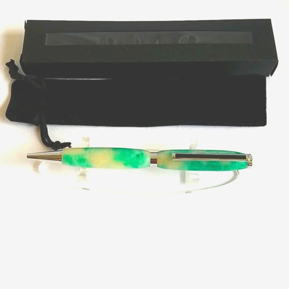 Hand Crafted Unique Green and White Acrylic with Chrome Fittings Writing Pen - Picture 2 of 5